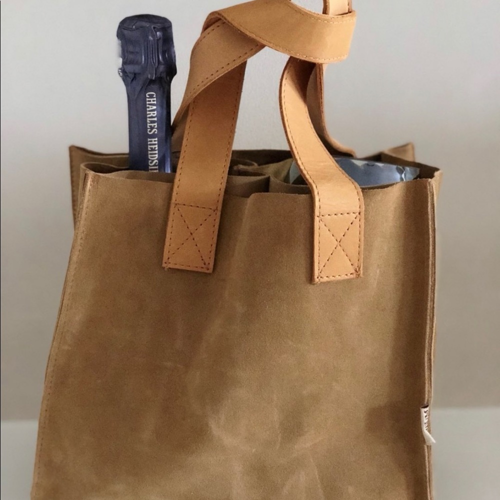 NWT Leather suede tote bag this Summer carry your wines with style - Picture 9 of 9